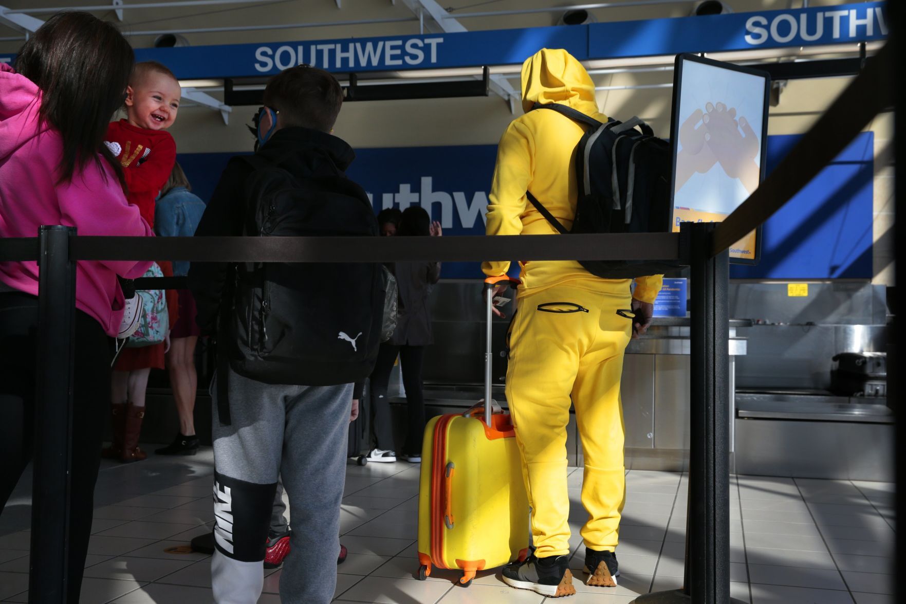 Thanksgiving travelers on the move